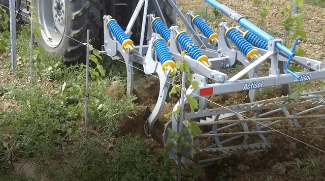 actisol-aster-cultivateur-vigne-polyvalent-45-75-cv image 1