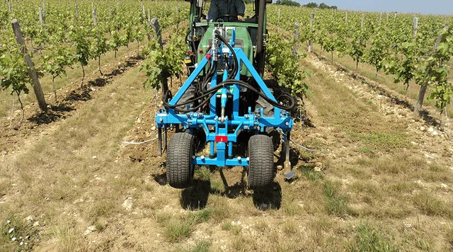 actisol-combisol-cultivateur-polyvalent-vigne-inter-rang image 1