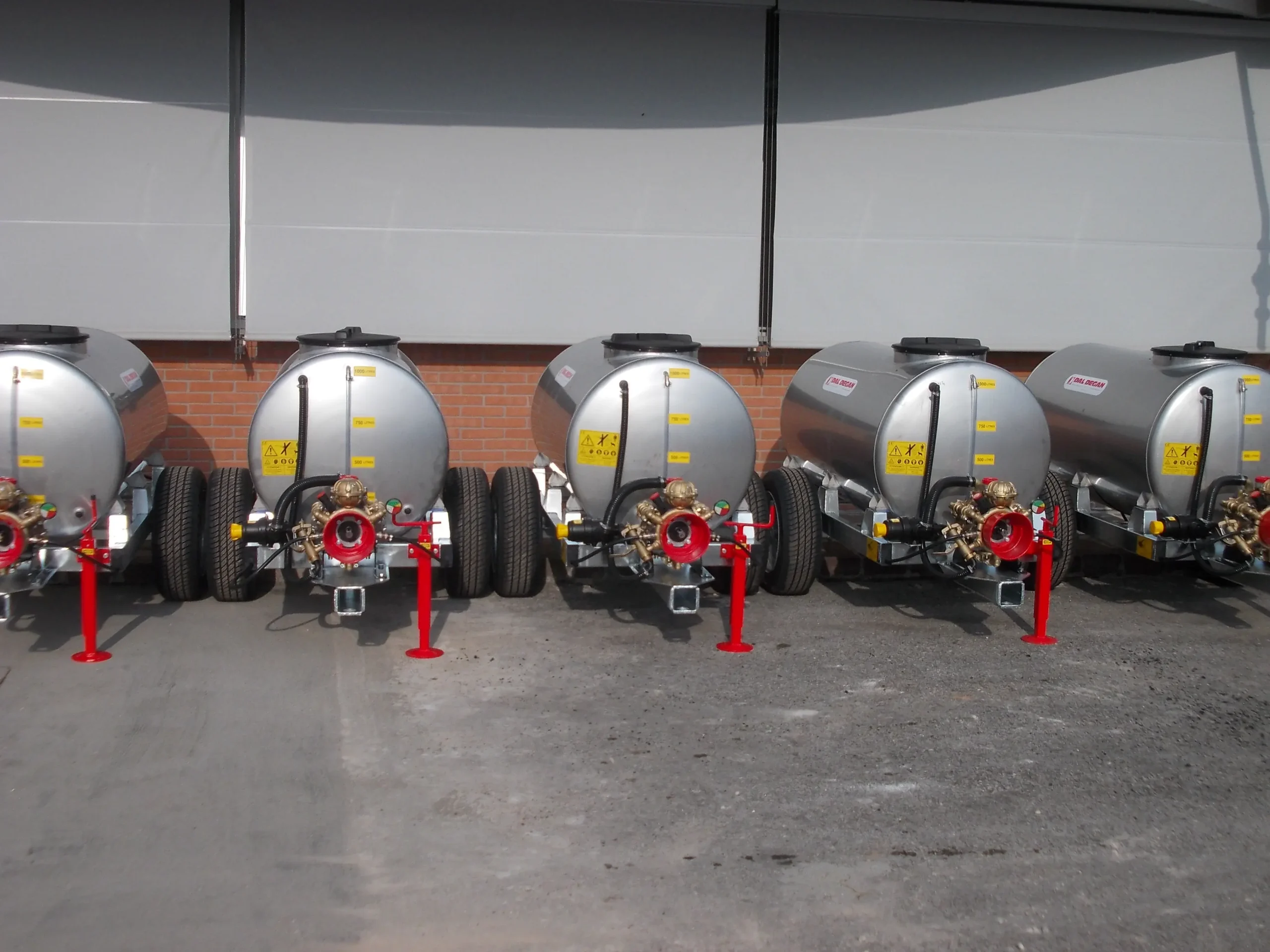 dal-degan-bot-inox-groupe-traitement-tra-n-1000-l-inox image 3